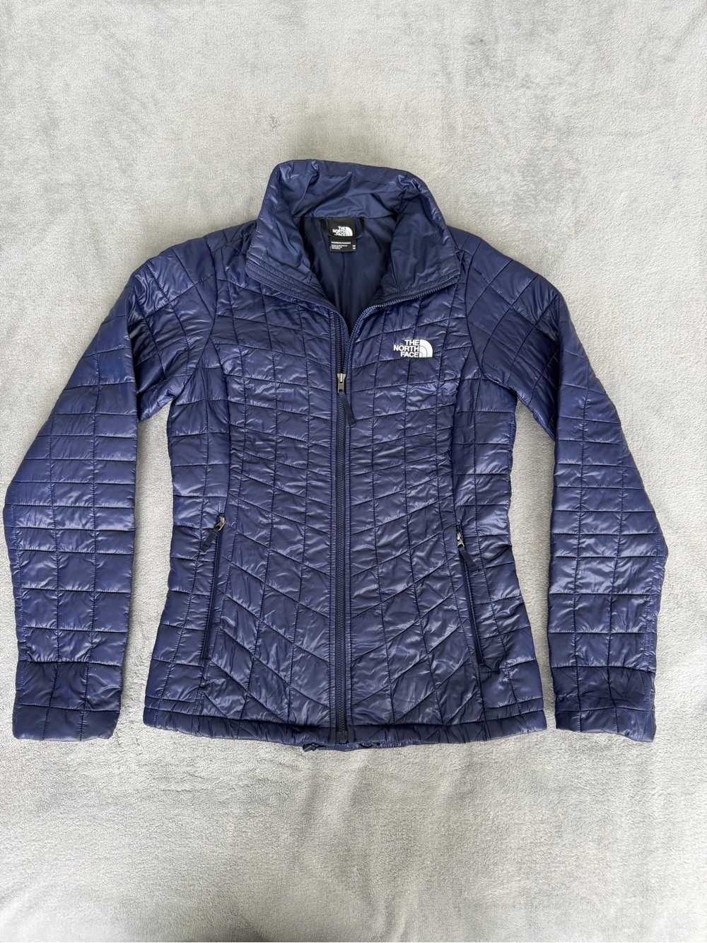The North Face Women's Quilted Puffer Jacket in Navy